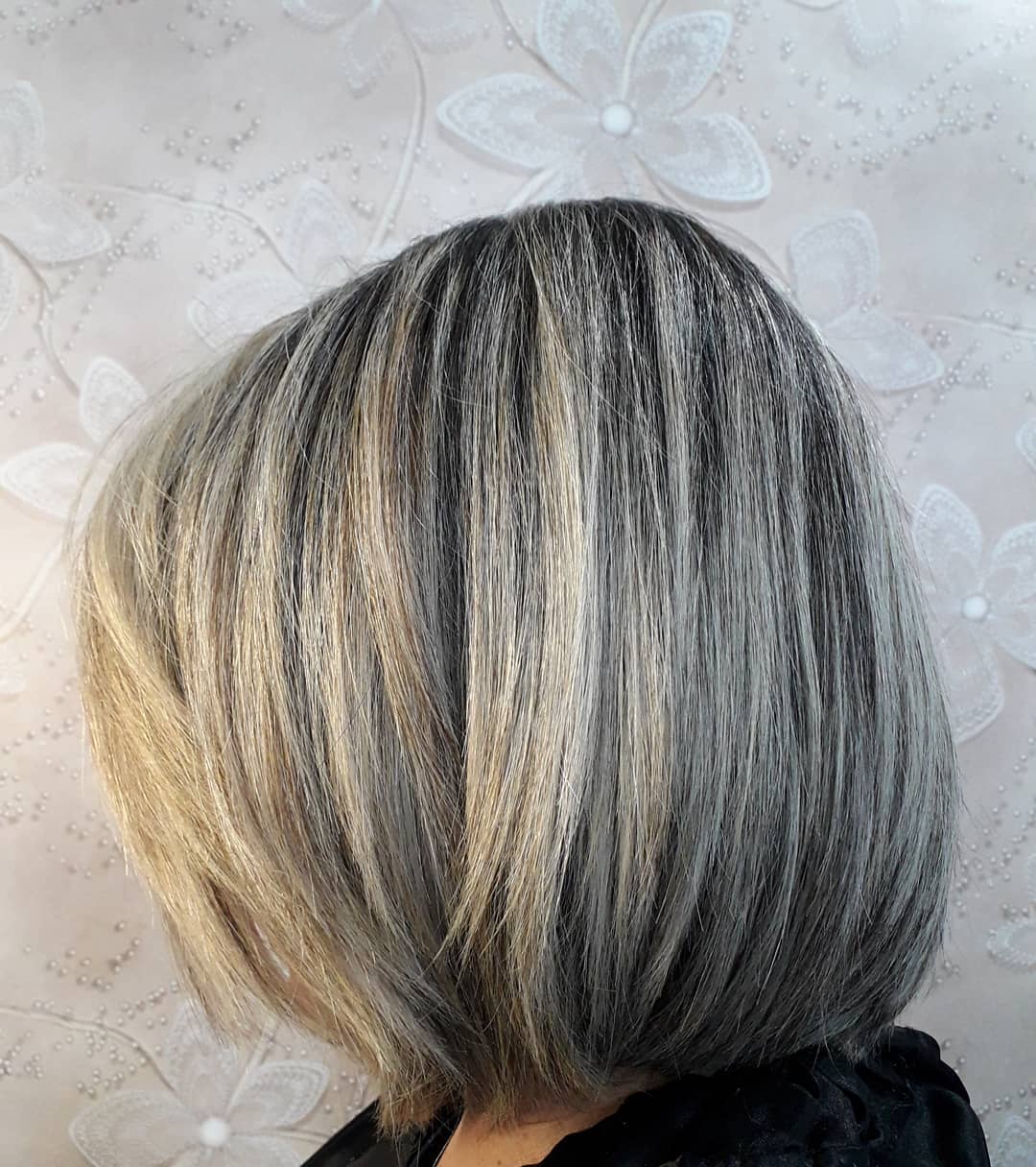 Mechas no Ipiranga SP – Ilumine Seu Cabelo no Spazzo Liz’s Mechas no Ipiranga SP – Ilumine Seu Cabelo no Spazzo Liz’s